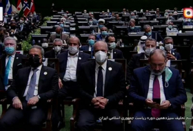   Falta de respeto hacia el presidente de Irán por parte del primer ministro de Armenia-   FOTO    