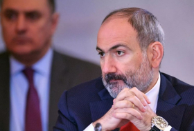   Nikol Pashinián: La economía de Armenia se encuentra en una situación trágica después de la guerra 