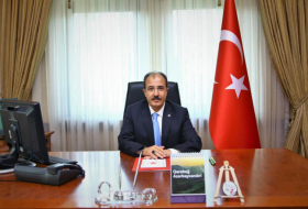 El embajador turco felicita al pueblo azerbaiyano por el Día de Restauración de la Independencia