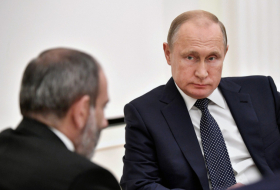  Putin y Pashinián discuten el asunto de Karabaj 