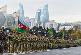 El primer ministro platica sobre la fuerza del ejército azerbaiyano