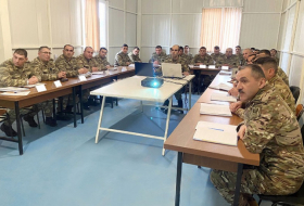   El entrenamiento del personal de comando se lleva a cabo en el ejército azerbaiyano -   VIDEO    