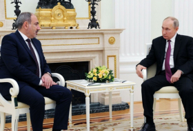   Putin y Pashinián abordaron la situación en Karabaj  
