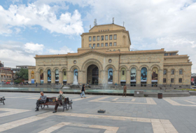   Los azerbaiyanos ofrecen transacciones lucrativas a los armenios de Karabaj, según los medios armenios  