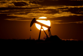   El precio del petróleo de Azerbaiyán se acerca a los $ 130   
