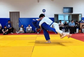 Judocas juveniles de Azerbaiyán consiguen 8 oros en Turquía