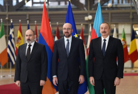     Azerbaiyán y Armenia  , ¿listos para un tratado de paz?  