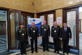 Una delegación de Azerbaiyán participa en una conferencia internacional en Bulgaria