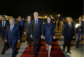   El presidente de Lituania permanece en Azerbaiyán  