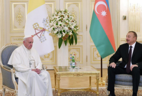   Presidente Ilham Aliyev felicita al papa Francisco por 30 aniversario de relaciones diplomáticas con el Vaticano  