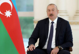   El presidente egipcio felicita a Ilham Aliyev  