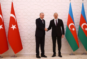   Los presidentes de Azerbaiyán y Turquía celebran reunión  