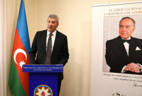 Se celebró en Madrid el 99 aniversario del líder nacional Heydar Aliyev