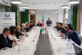   Shusha acoge la reunión conjunta de las comisiones de Milli Majlis de Azerbaiyán  