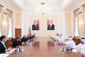 Se discuten las perspectivas de desarrollo de las relaciones entre Azerbaiyán y Qatar en muchas direcciones