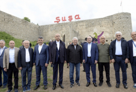 Representantes de la conferencia internacional visitan Shusha