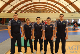 Cuatro luchadores azerbaiyanos llegan a la final del Campeonato Europeo de Cadetes