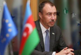   Representante Especial de la UE permanece en Bakú  