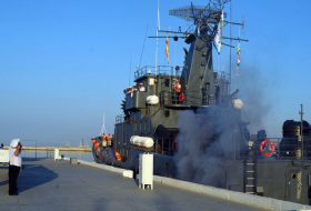   Los barcos militares de Azerbaiyán se encuentran en Rusia  