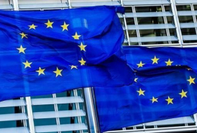   La UE realiza un llamamiento a Azerbaiyán y Armenia  