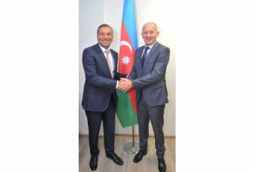 Azerbaiyán y Serbia estudian ampliar sus relaciones turísticas