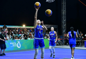 La selección femenina de baloncesto de Azerbaiyán obtiene la medalla de oro