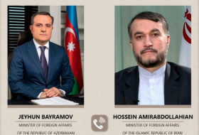   Se reunieron los ministros de Relaciones Exteriores de Azerbaiyán e Irán   