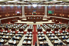   El Parlamento de Azerbaiyán adopta declaración con motivo del segundo aniversario del comienzo de la Guerra Patria  