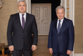   El embajador de Azerbaiyán se reunió con el presidente de Finlandia   