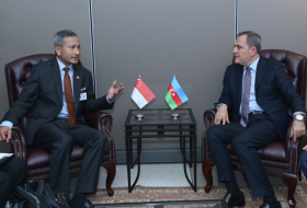  Ministro de Relaciones Exteriores de Azerbaiyán se reúne con su par de Singapur  