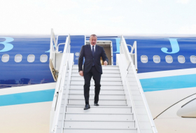   Presidente Ilham Aliyev realiza viaje de negocios a Rusia  