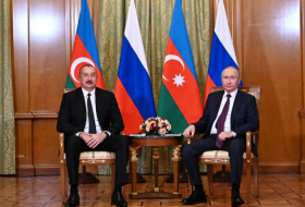  No hay nada que discutir sobre el conflicto de Karabaj, dice el presidente de Azerbaiyán 