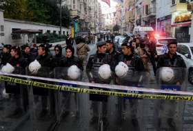     VIDEO:   Momento de la fuga de una sospechosa de la explosión en el centro de Estambul  