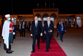   Presidente Ilham Aliyev finaliza su visita a Argelia  