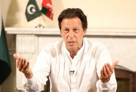   Ex primer ministro de Pakistán Imran Khan recibe disparos durante marcha  