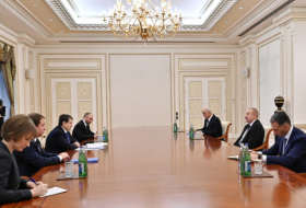   Ilham Aliyev recibe al asesor del presidente de Rusia  