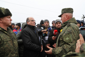   Representantes del Ministerio de Ecología, del Ministerio de Economía y AzerGold continuarán las negociaciones con las fuerzas de paz rusas en Joyalí  
