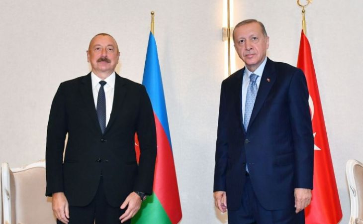 Los presidentes de Azerbaiyán y Türkiye felicitan al personal que participa en los ejercicios de "Puño fraternal" - <span style="color: #ff0000;"> VIDEO </span> 