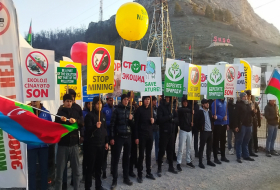   Día 30  : Continúan las protestas pacíficas en la carretera Khankendi-Lachin 