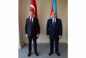  El primer ministro azerbaiyano ofrece sus condolencias al vicepresidente turco por el mortífero terremoto    
