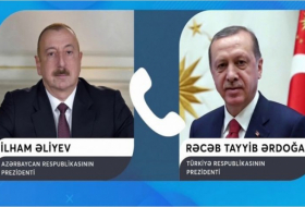   Ilham Aliyev llamó   a   Erdogan: 