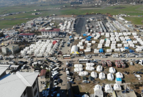 Comienzan a establecerse ciudades de contenedores para las sobrevivientes del terremoto