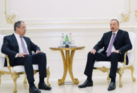   Comienza la reunión entre el presidente de Azerbaiyán y el ministro de Relaciones Exteriores de Rusia  