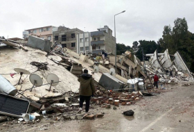  Asciende a 6957 el número de muertos por los dos terremotos que afectaron a Türkiye-Actualizado 