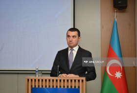  Aykhan Hajizadeh: el embajador de Azerbaiyán no fue convocado al MAE holandés 