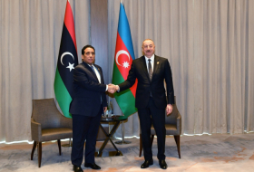   Presidente Ilham Aliyev mantuvo una reunión con el Jefe del Consejo Presidencial de Libia   