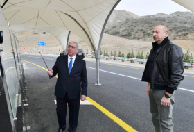 El jefe de Estado de Azerbaiyán participó en la apertura de la carretera del sanatorio Talish-Tapgaragoyunlu-Gashalti