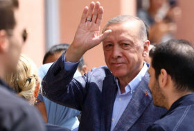   Erdogan lidera un ajustado recuento en Turquía que apunta a una segunda vuelta  