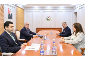   Primer Ministro azerbaiyano se reúne con el Presidente de la UIP  