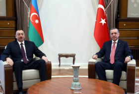  Ilham Aliyev felicitó a Erdogan por la victoria 